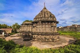 Car Rental Kolhapur for outstation